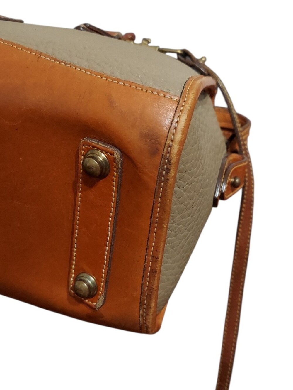 Dooney & Boutke Vintage All Weather Leather Satchel With Shoulder Strap - Picture 7 of 13